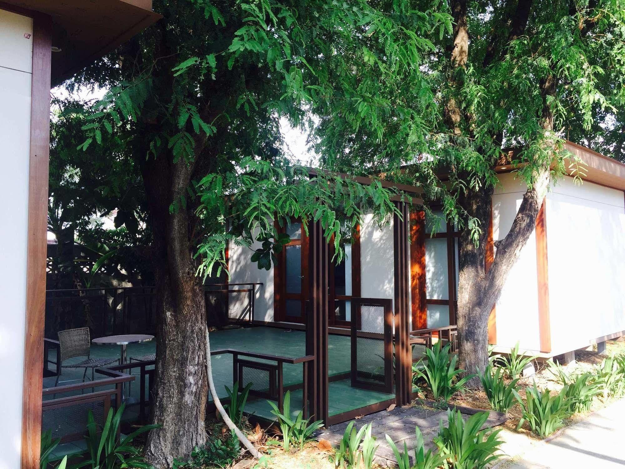 Huaymuang Apartment Ubon Ratchathani Bagian luar foto